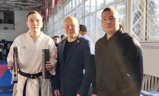 Ержан Шадаев стал первым в Костанайской области обладателем 3 дана по всестилевому каратэ